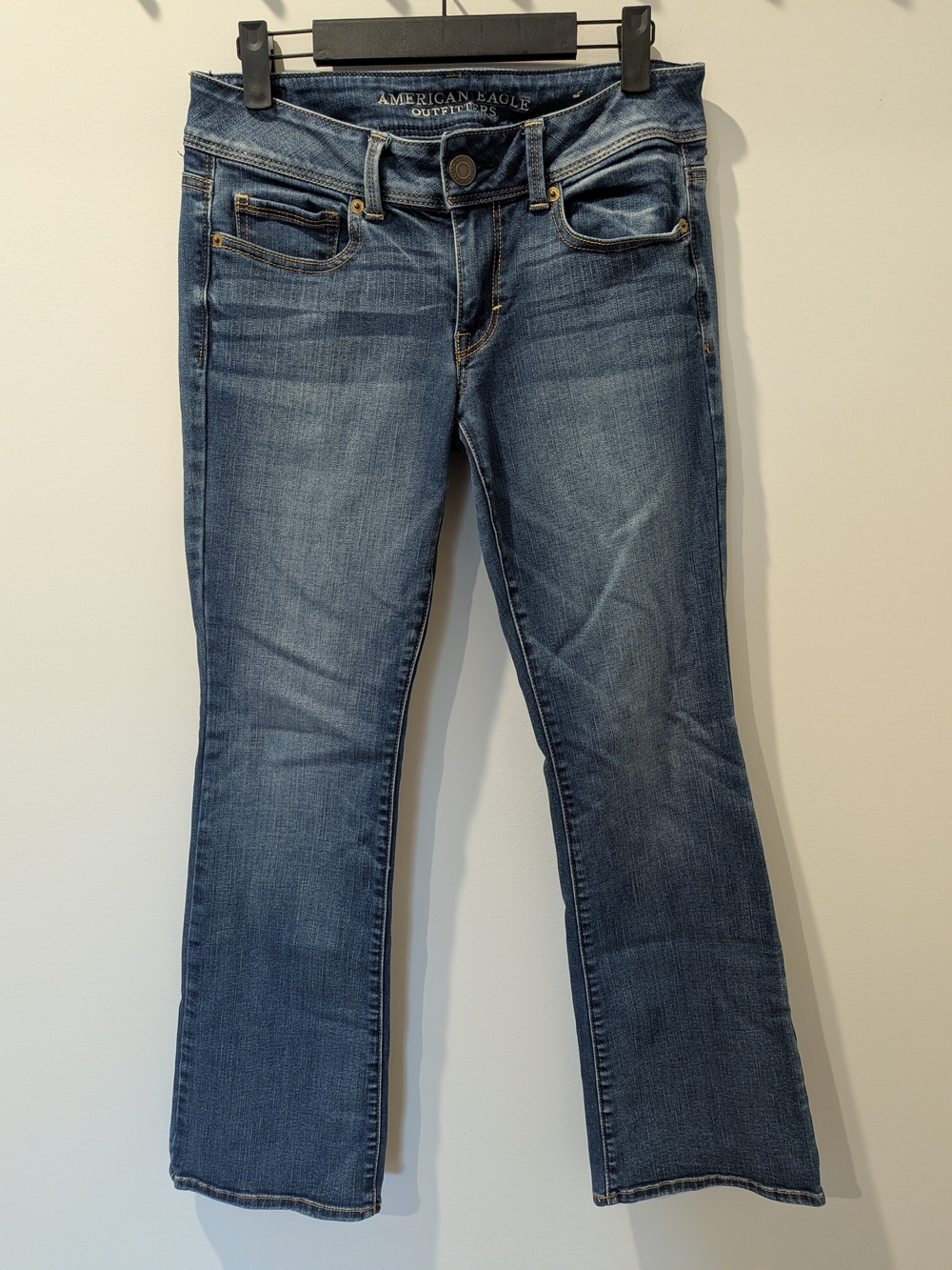 American Eagle Outfitters Women’s Blue Bootcut Jeans